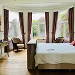 Rum i privatbostad Au Chateau 104