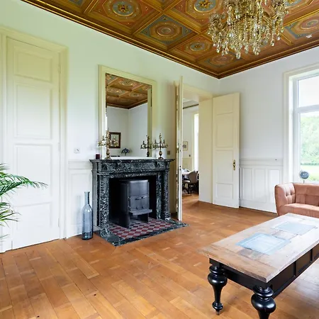 Au Chateau 104 Δωμάτια σε οικογενειακή κατοικία