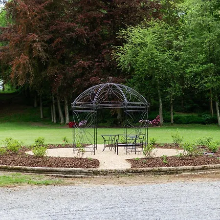 Luxueuse Au Château De Saint Vitu 104 Séjour chez l'habitant