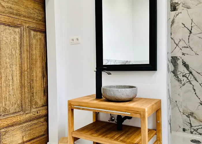 Séjour chez l'habitant Luxueuse Au Château De Saint Vitu 104 Tinlot