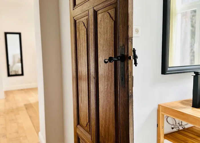 Luxueuse Au Château De Saint Vitu 104 Séjour chez l'habitant *