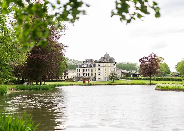 Séjour chez l'habitant Luxueuse Au Château De Saint Vitu 104 Tinlot