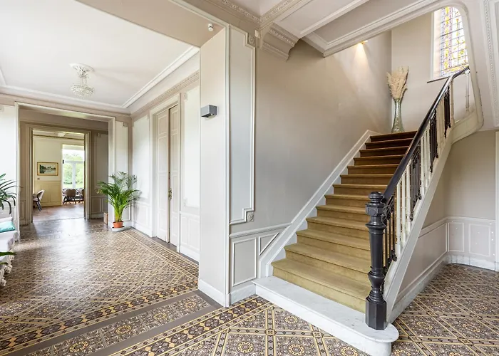 Habitación en casa particular Au Château 104 *